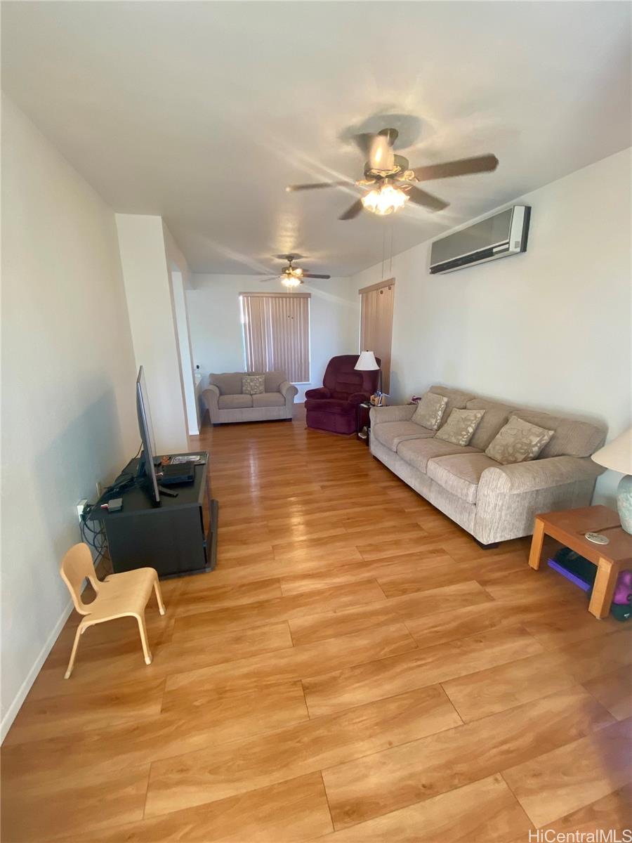 Photo 2 of 22