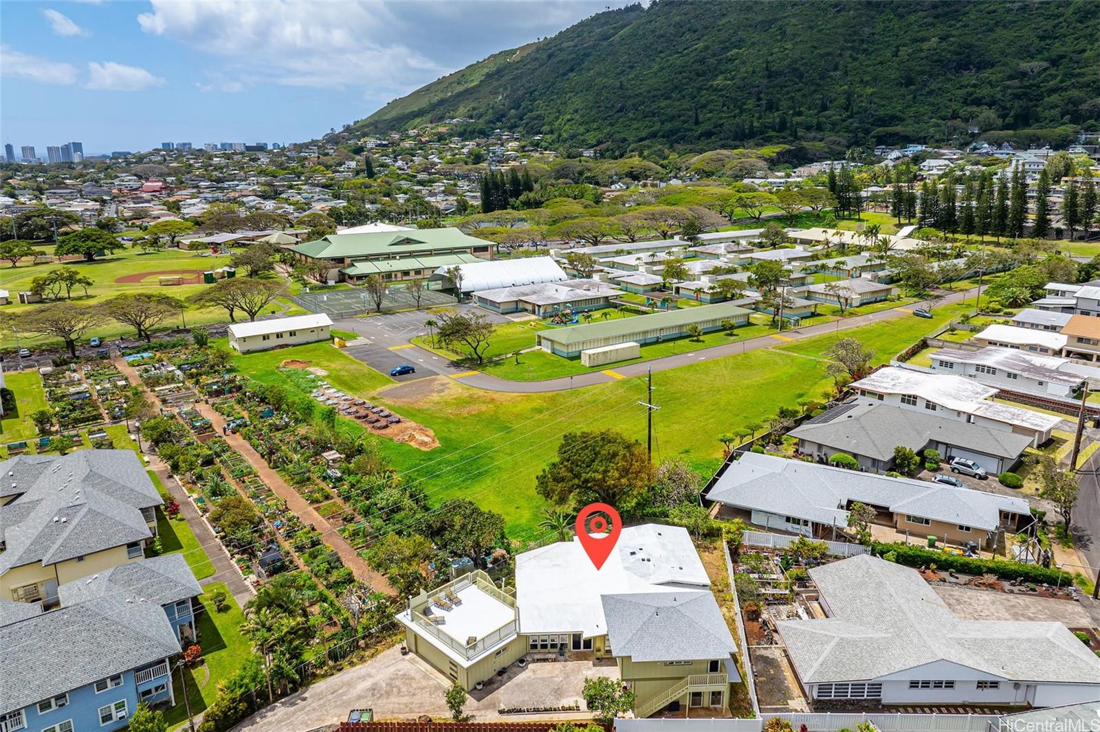 3162 Poelua Place Honolulu HI 96822 listed 04022024