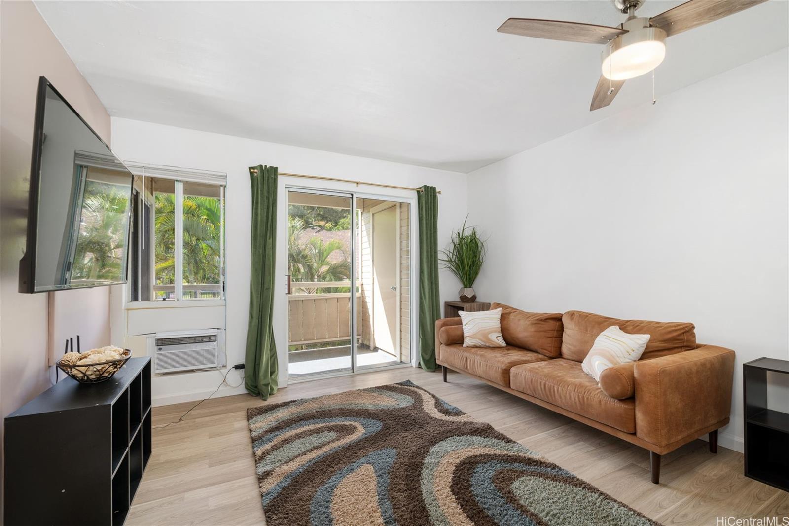 95-510 Wikao Street  Unit B203