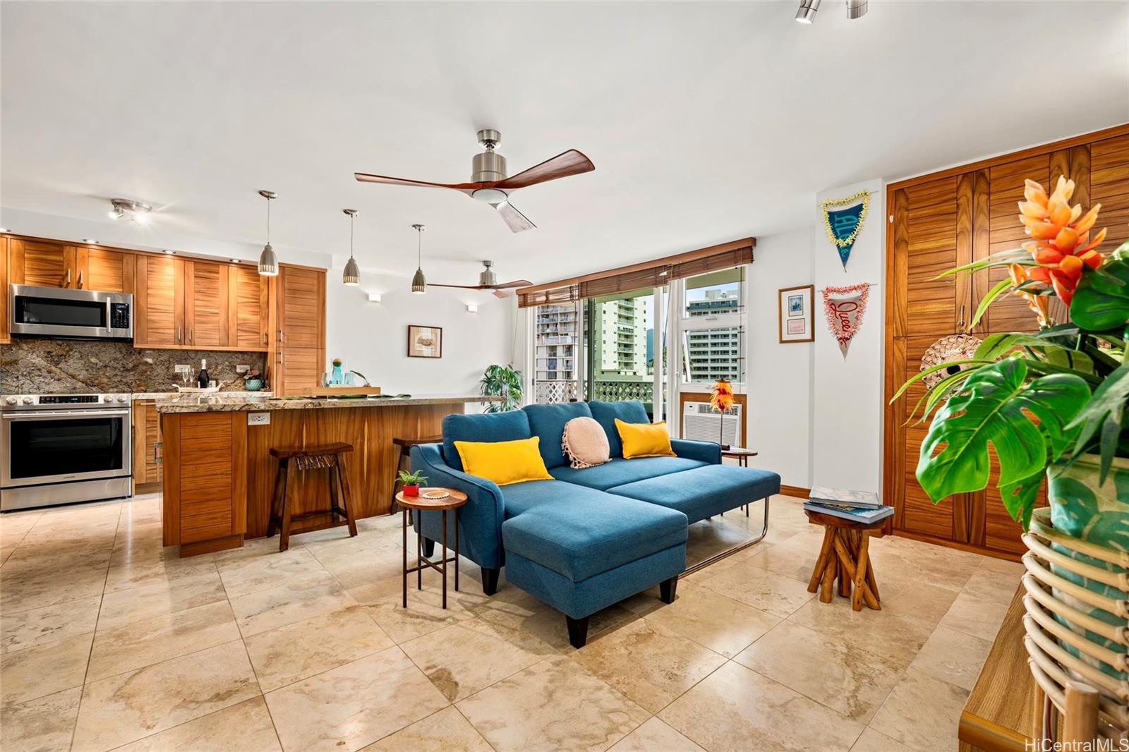 222 Liliuokalani Avenue 602