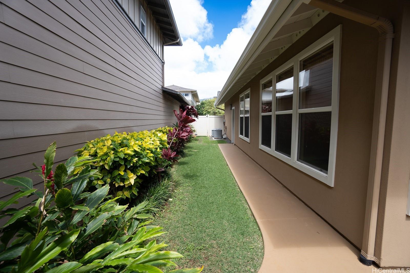Peninsula At Hawaii Kai 1 520 Lunalilo Home Road  Unit 263 (CW-214)