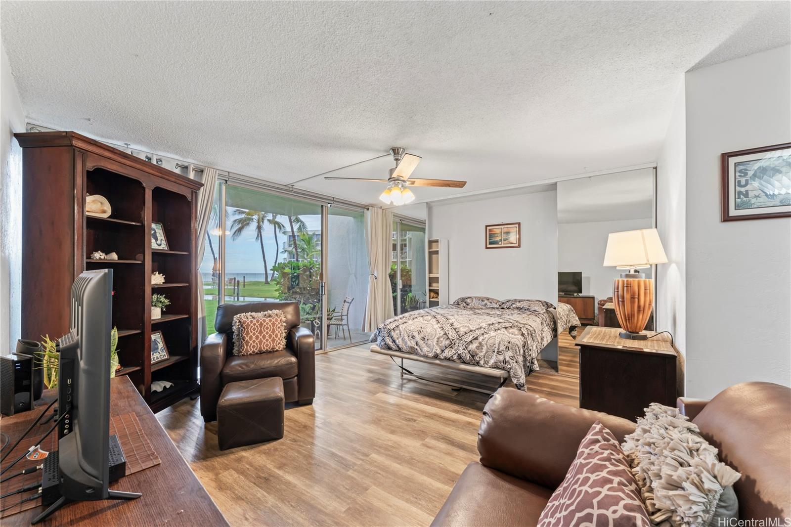 87-561 Farrington Highway  Unit 109
