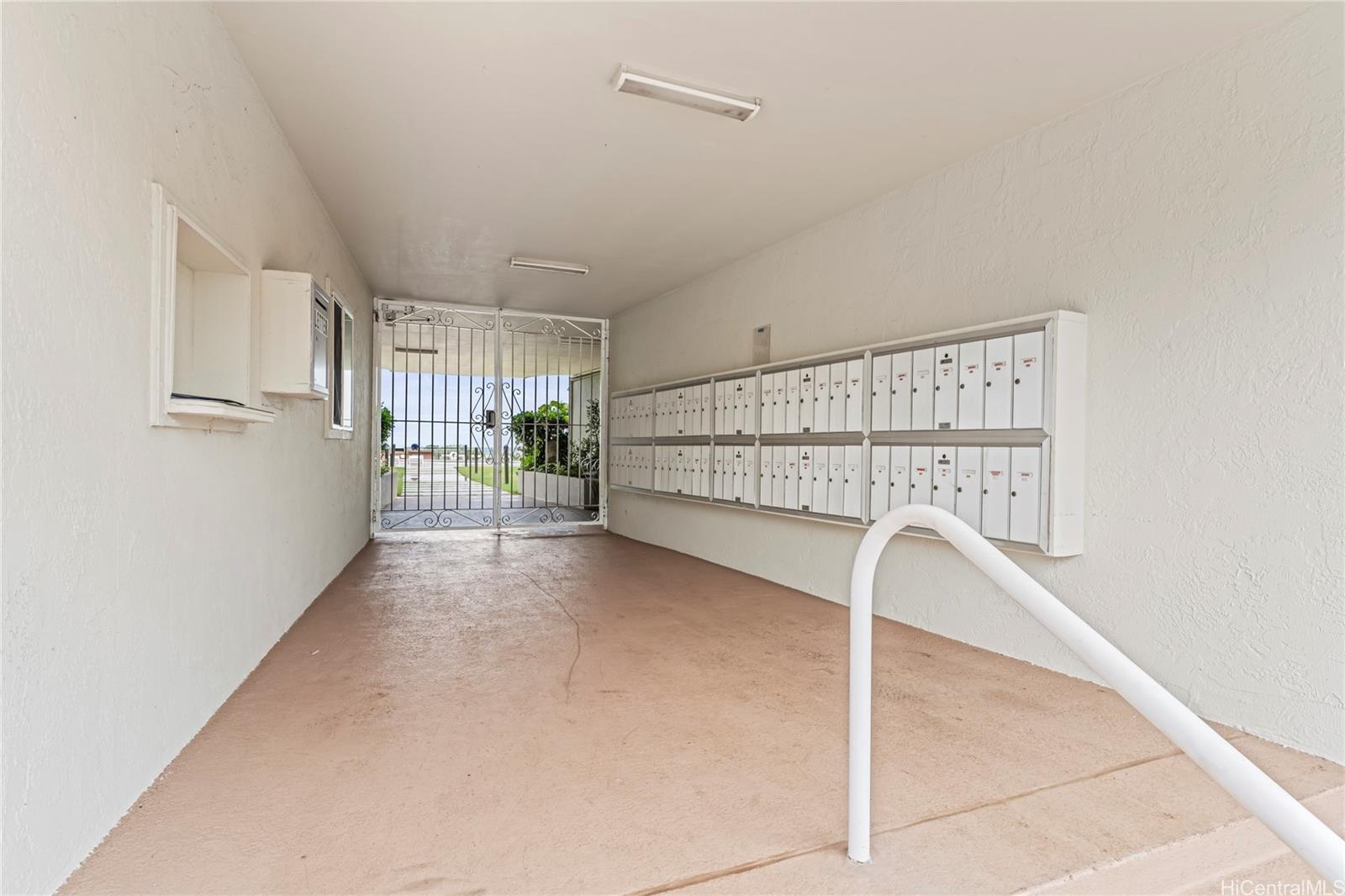 87-561 Farrington Highway Unit 109 87-561 Farrington Highway Unit 109