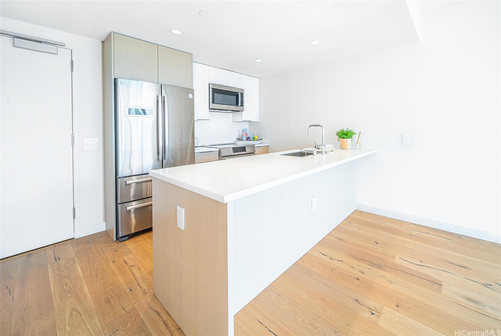 1001 Queen Street  Unit 2108