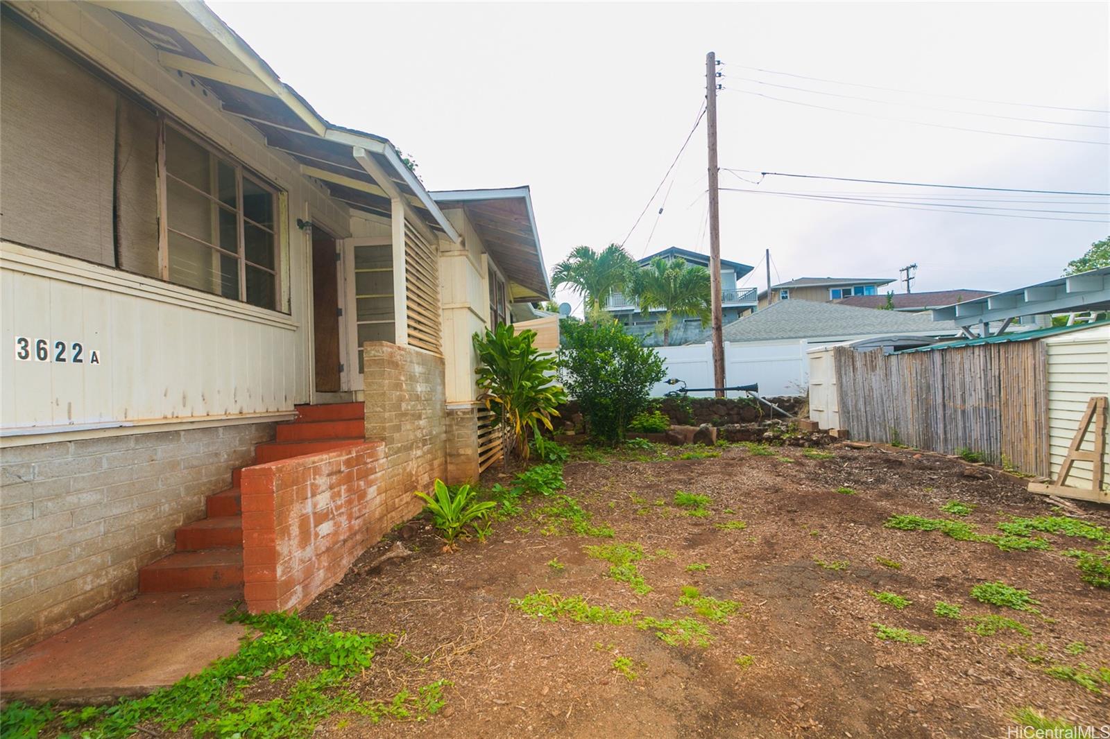 3622A Maunalei Avenue