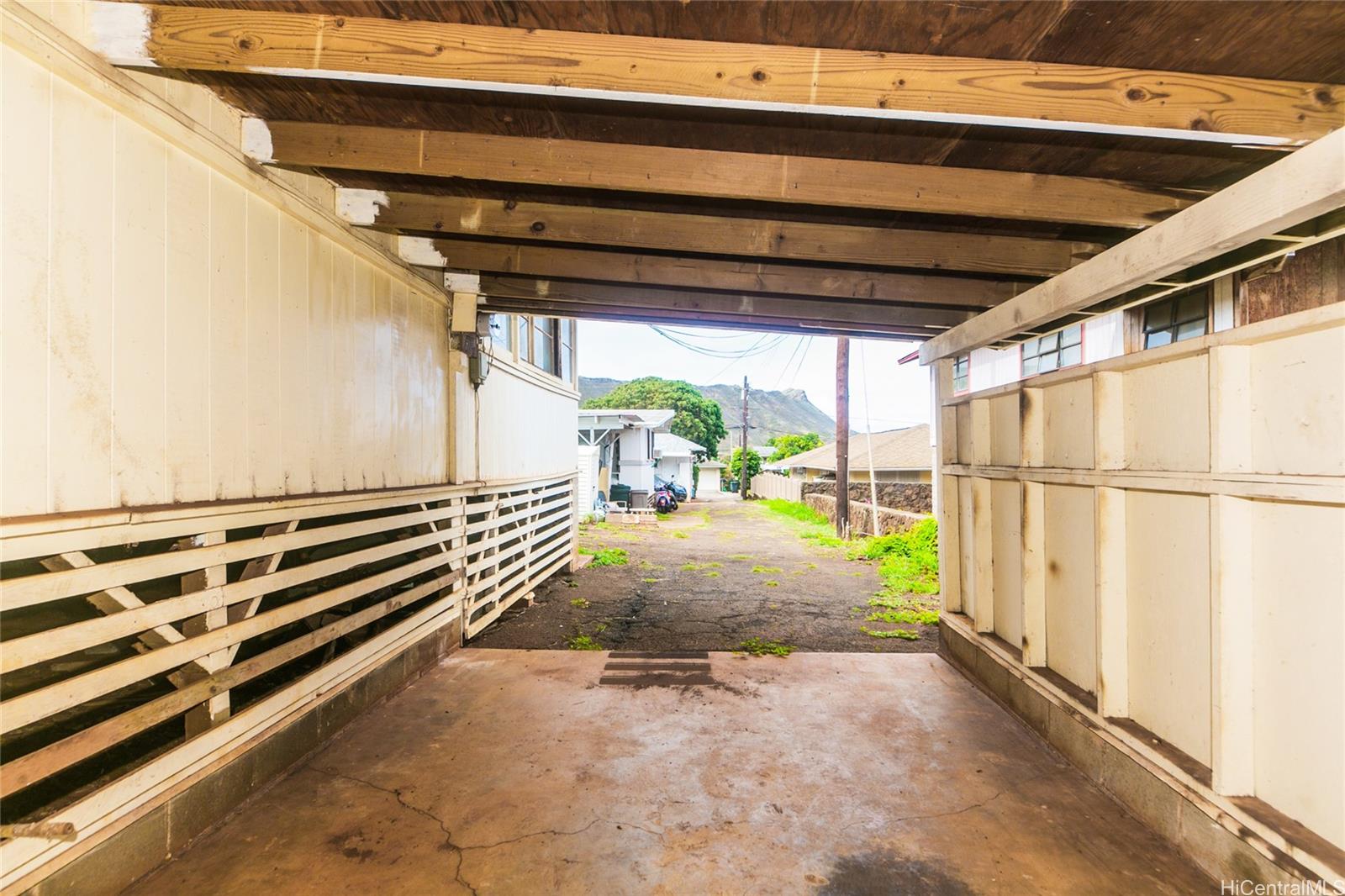 3622A Maunalei Avenue