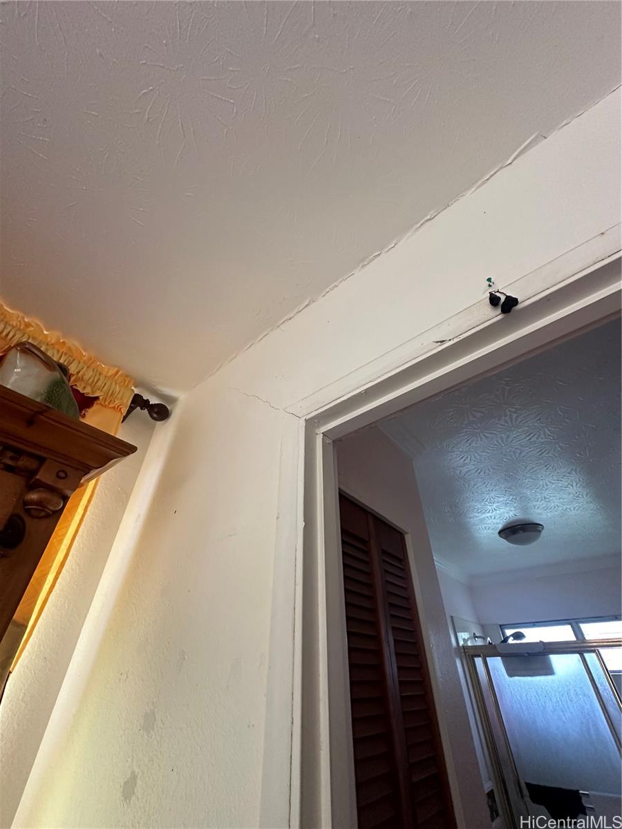 Photo 6 of 20