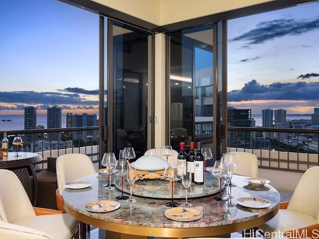 2333 Kapiolani Boulevard  Unit 3517
