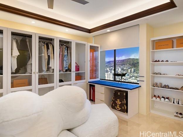 2333 Kapiolani Boulevard  Unit 3517