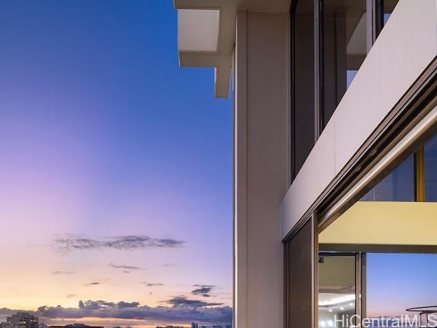 2333 Kapiolani Boulevard  Unit 3517