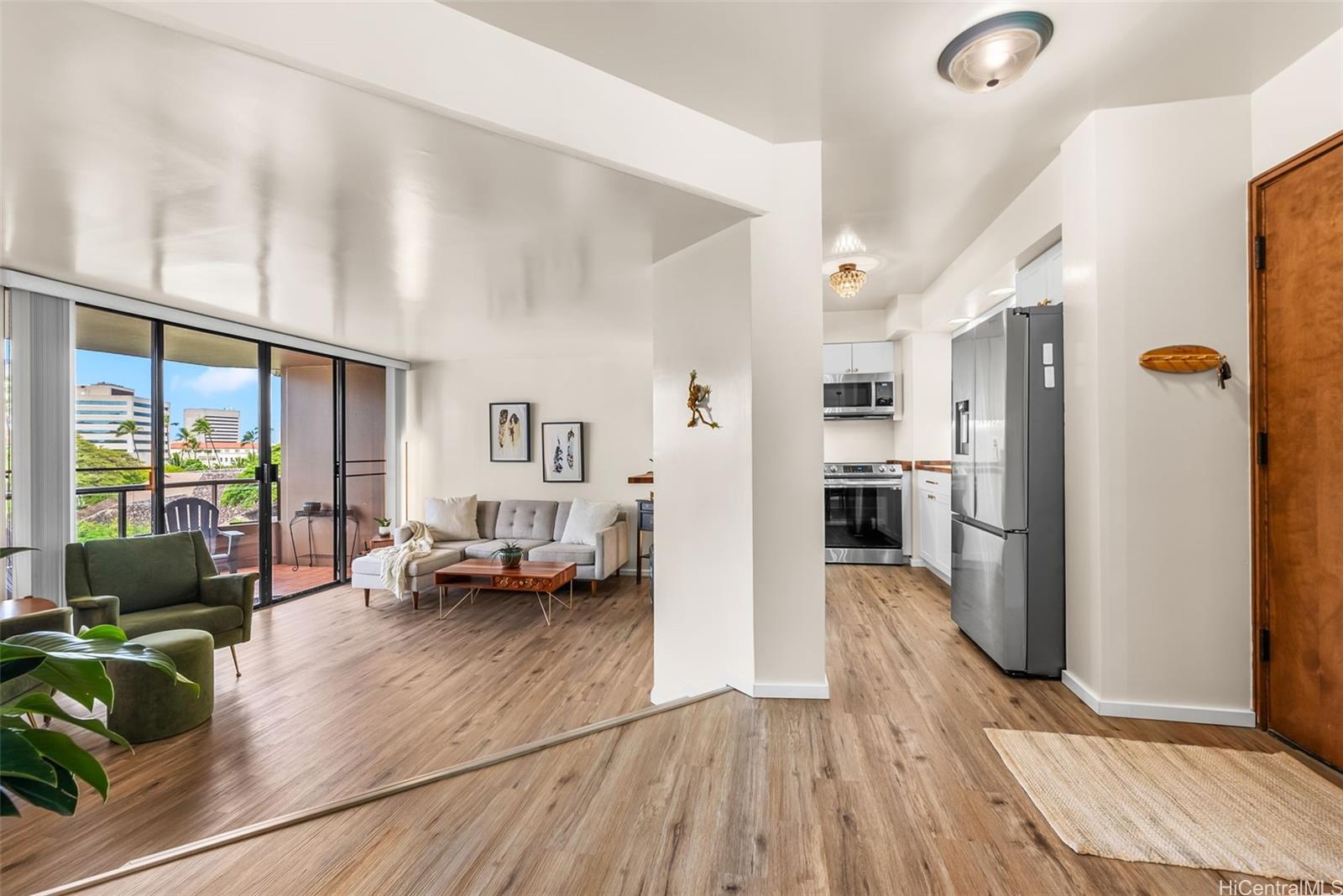 1221 Victoria Street  Unit 503