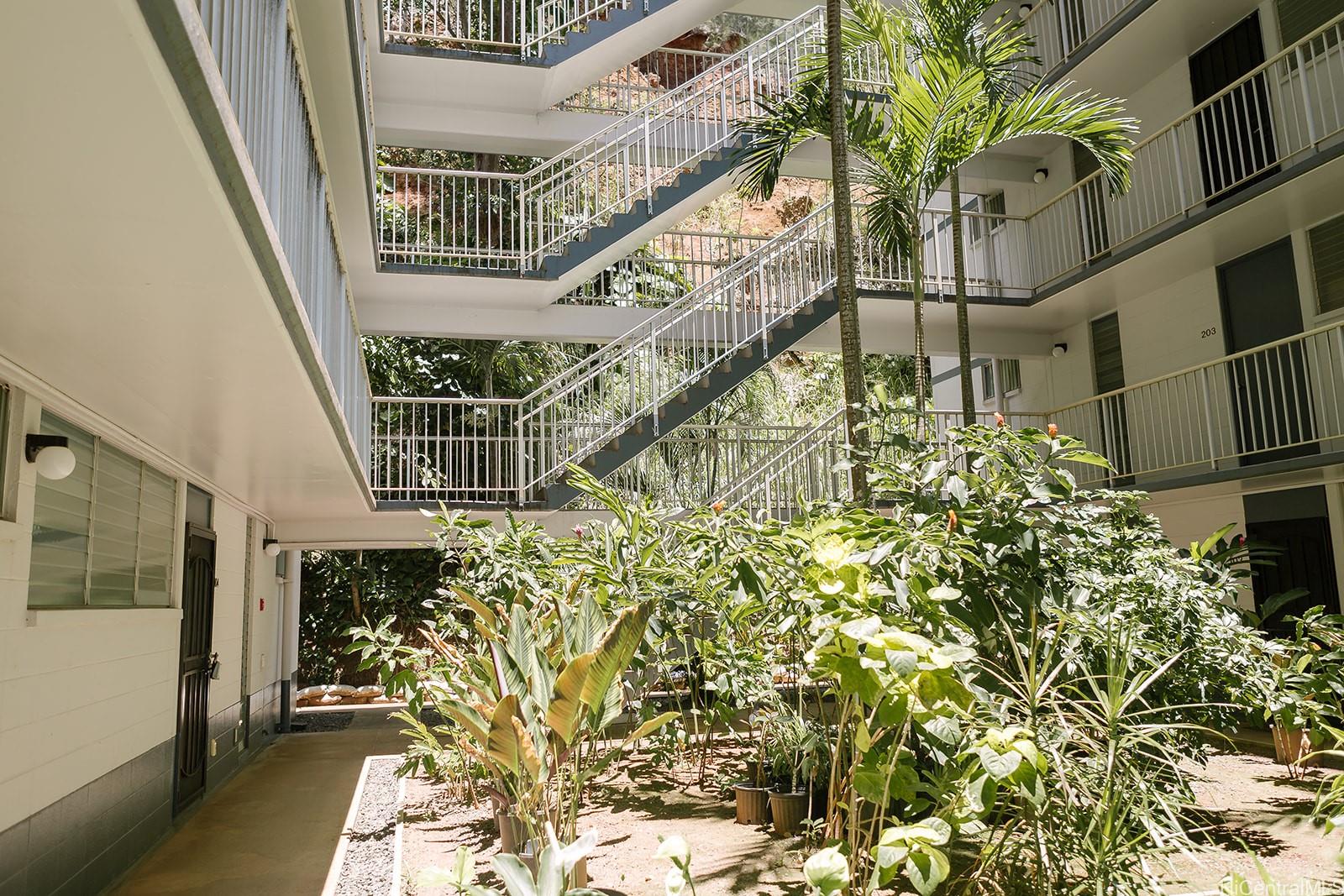 95-061 Waikalani Drive  Unit D104