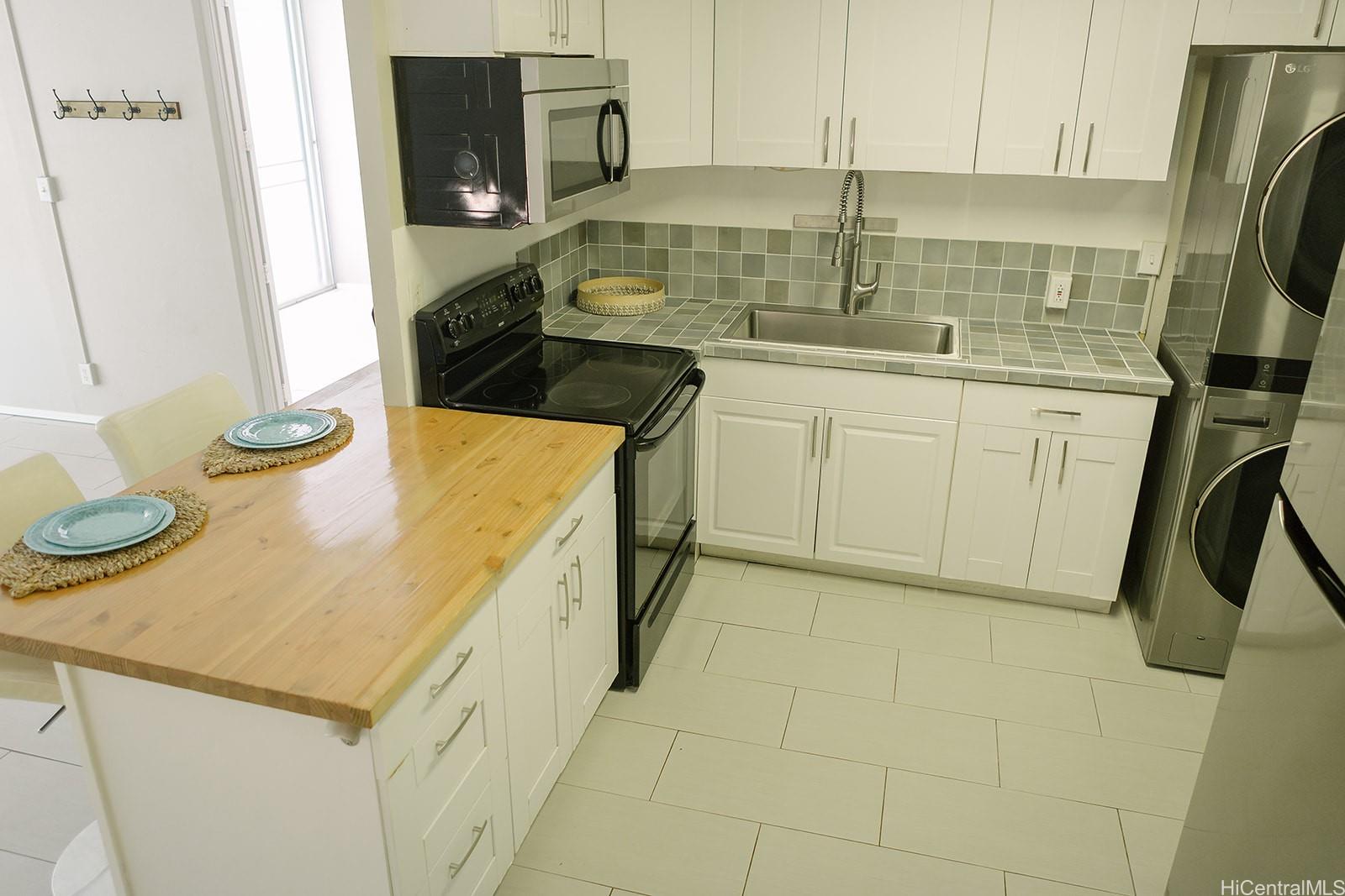 95-061 Waikalani Drive  Unit D104