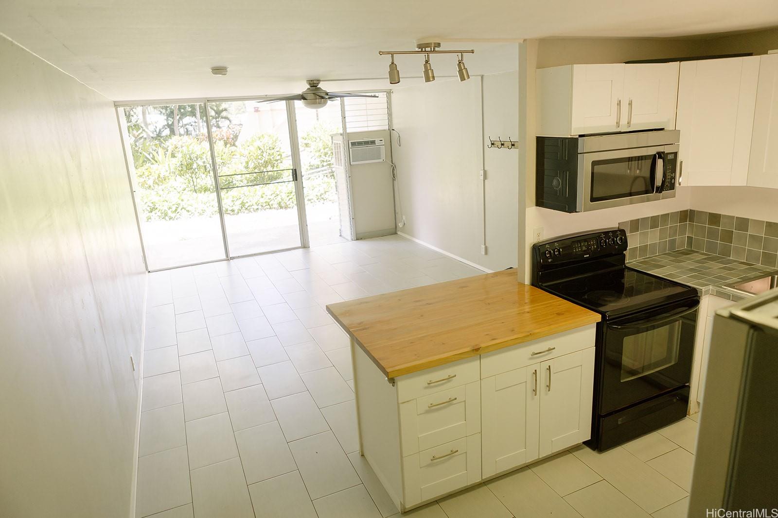 95-061 Waikalani Drive  Unit D104