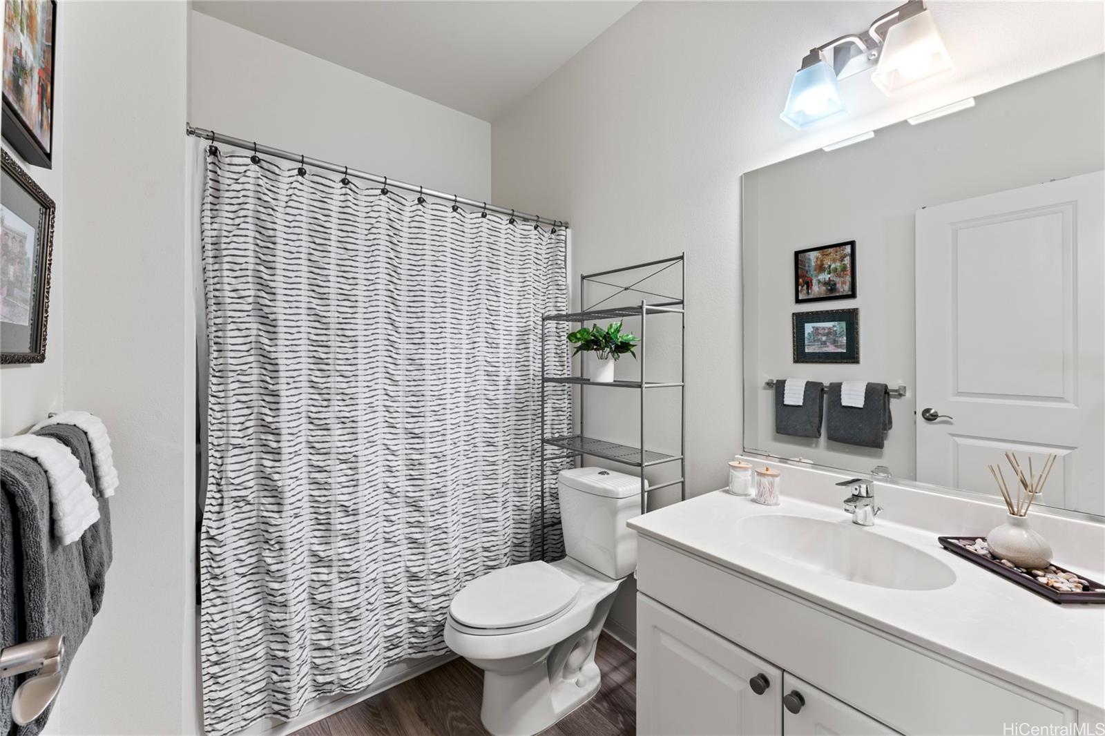 91-6221 Kapolei Parkway  Unit 430