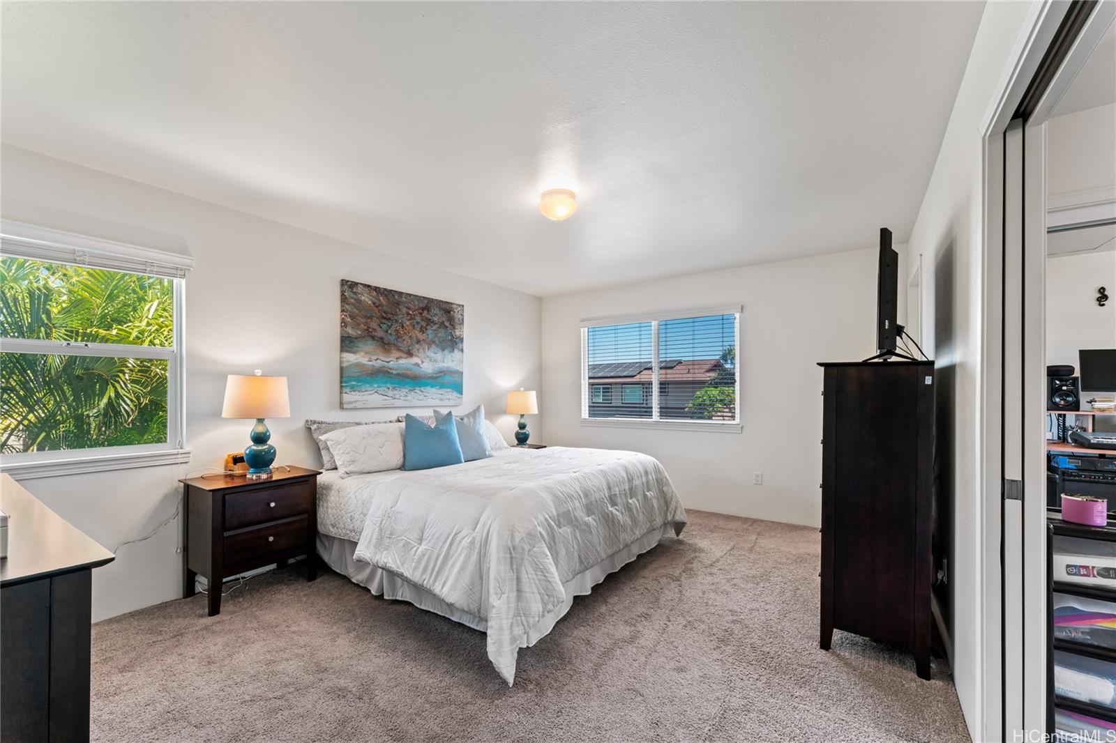 91-6221 Kapolei Parkway  Unit 430
