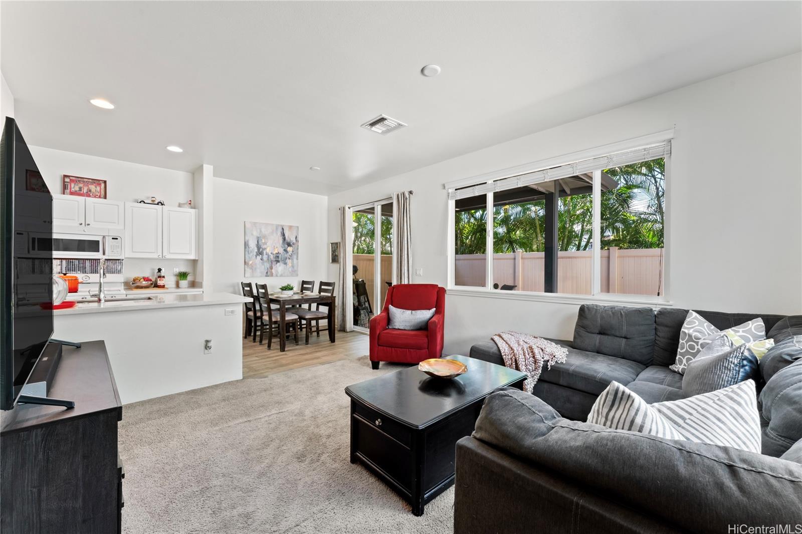 91-6221 Kapolei Parkway  Unit 430