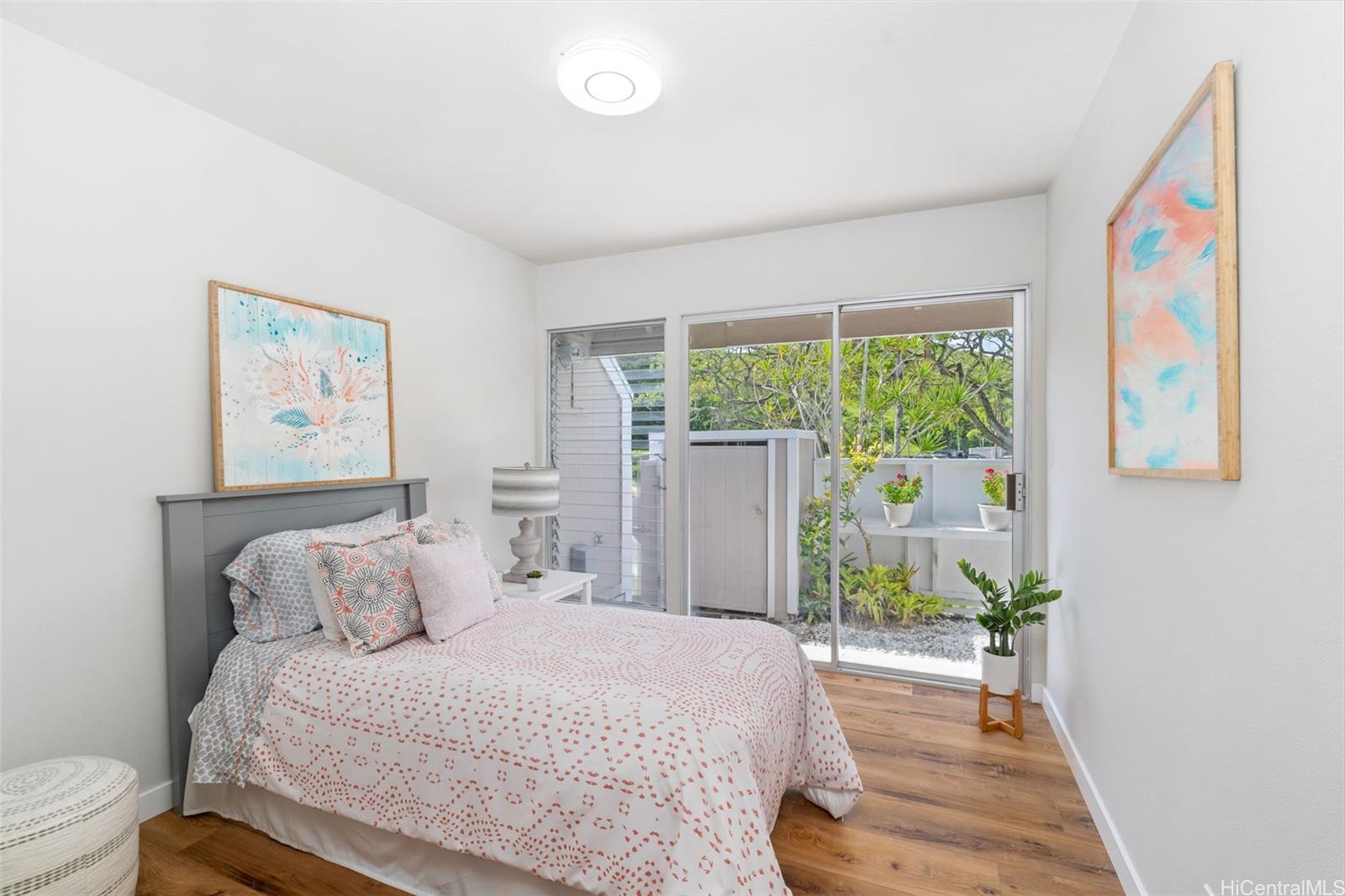 44-1731 Laha Street  Unit 2101