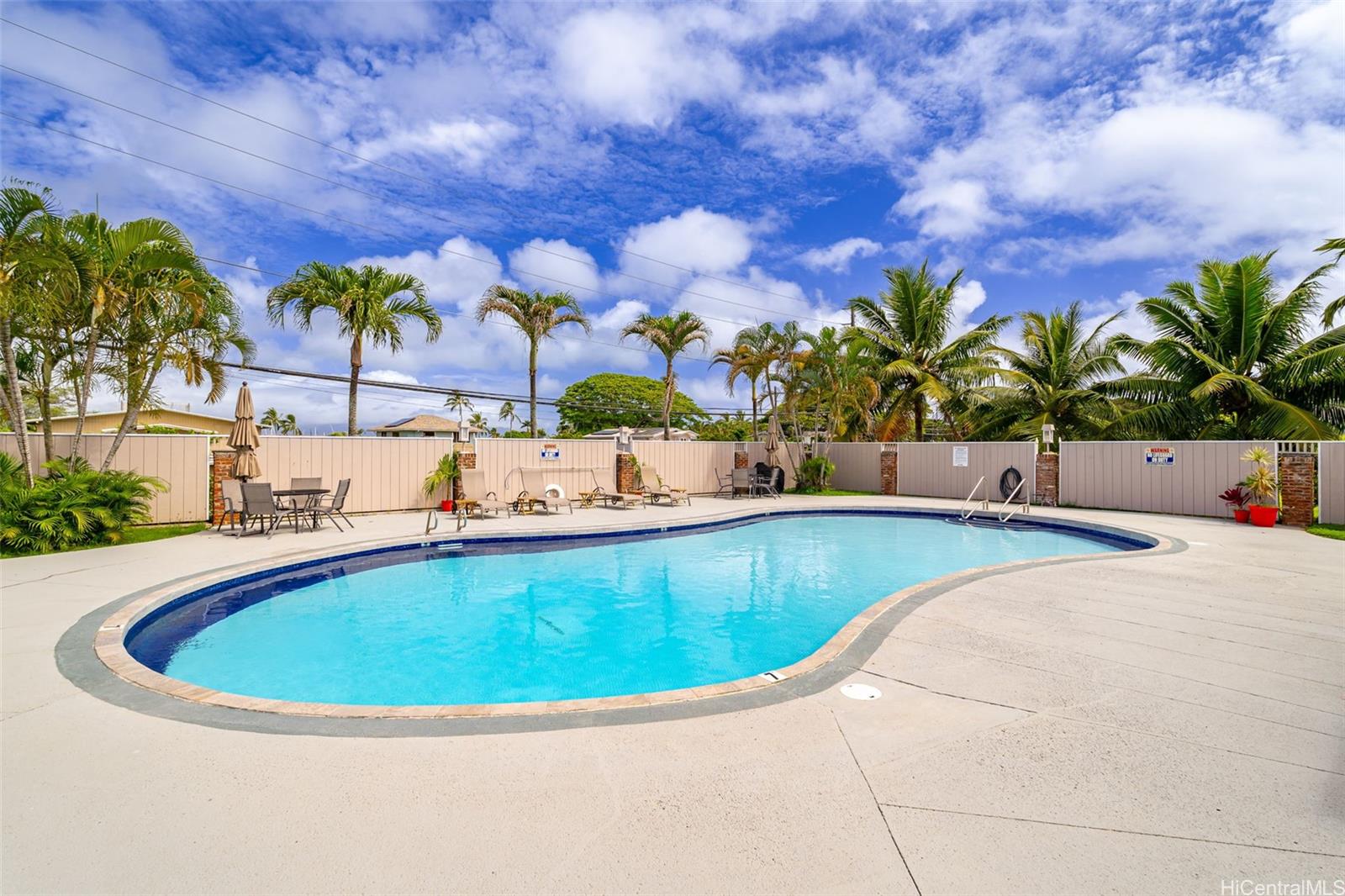 44-1731 Laha Street  Unit 2101