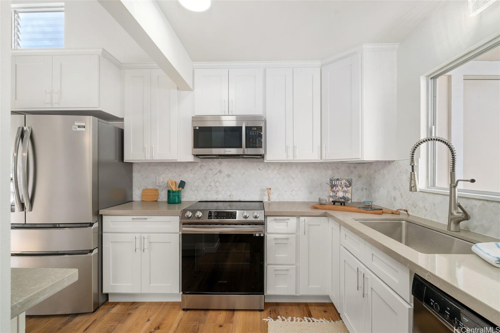 44-1731 Laha Street  Unit 2101