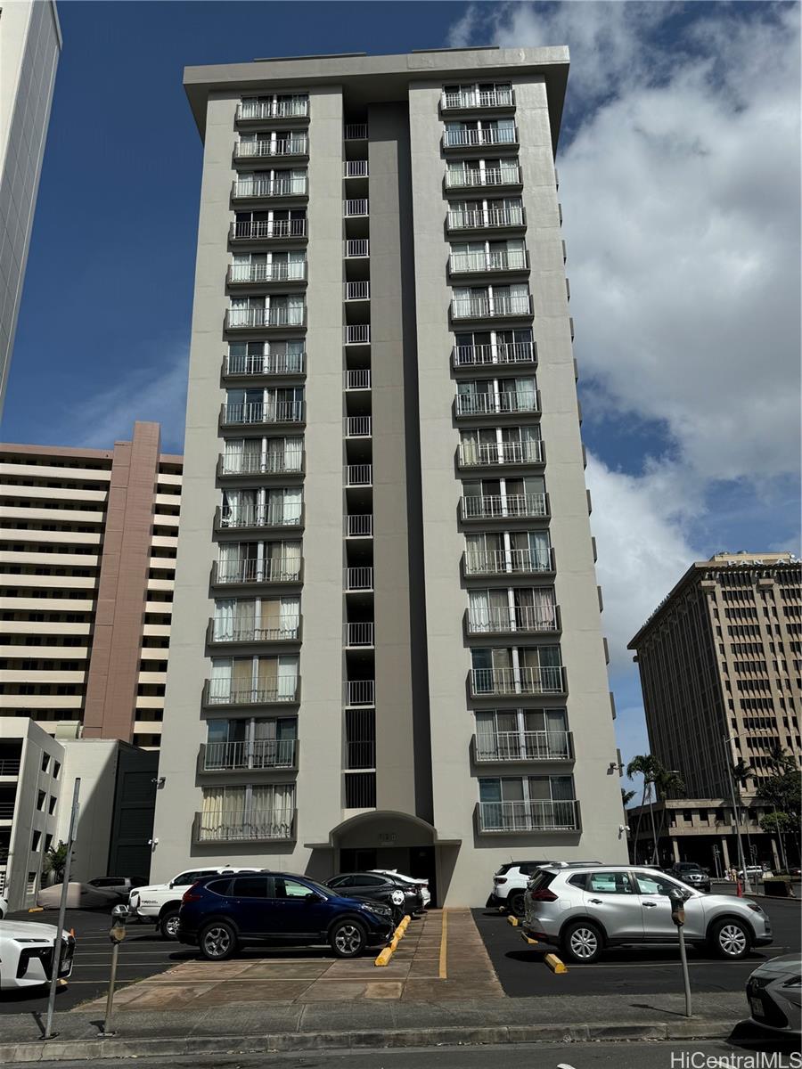 731 Amana Street 502
