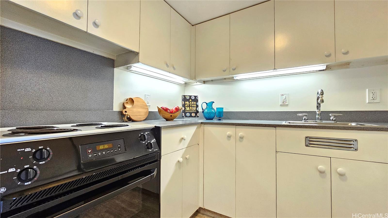1777 Ala Moana Boulevard  Unit 2142