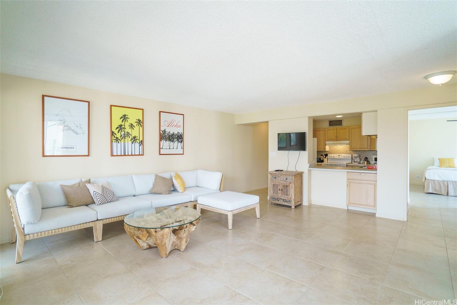 2575 Kuhio Avenue  Unit 1702