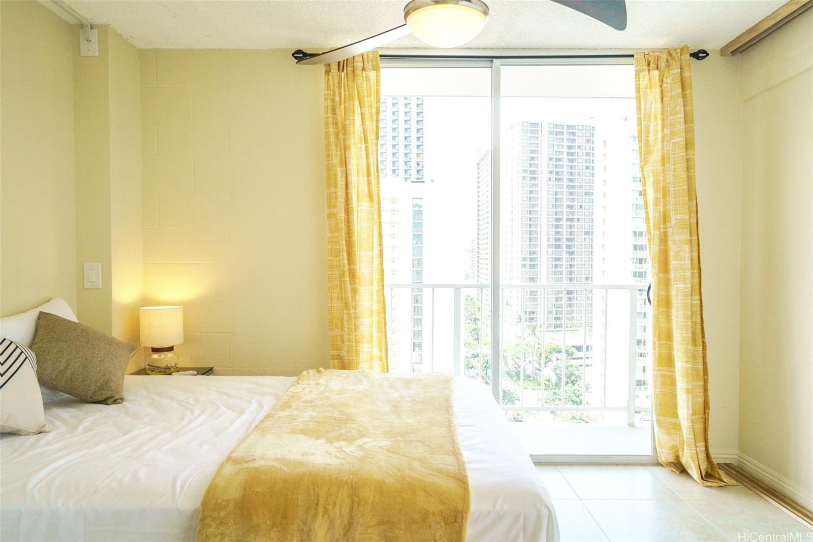 2575 Kuhio Avenue  Unit 1702