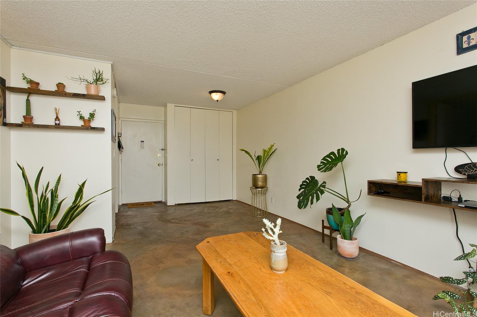 400 Hobron Lane 3212