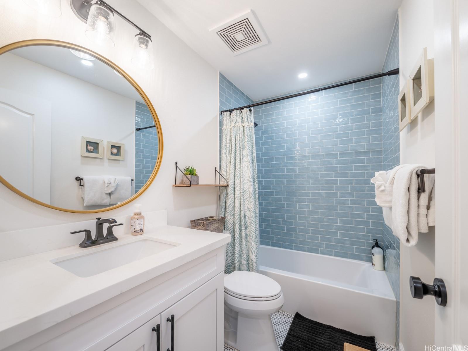 92-1530 Aliinui Drive  Unit 1802