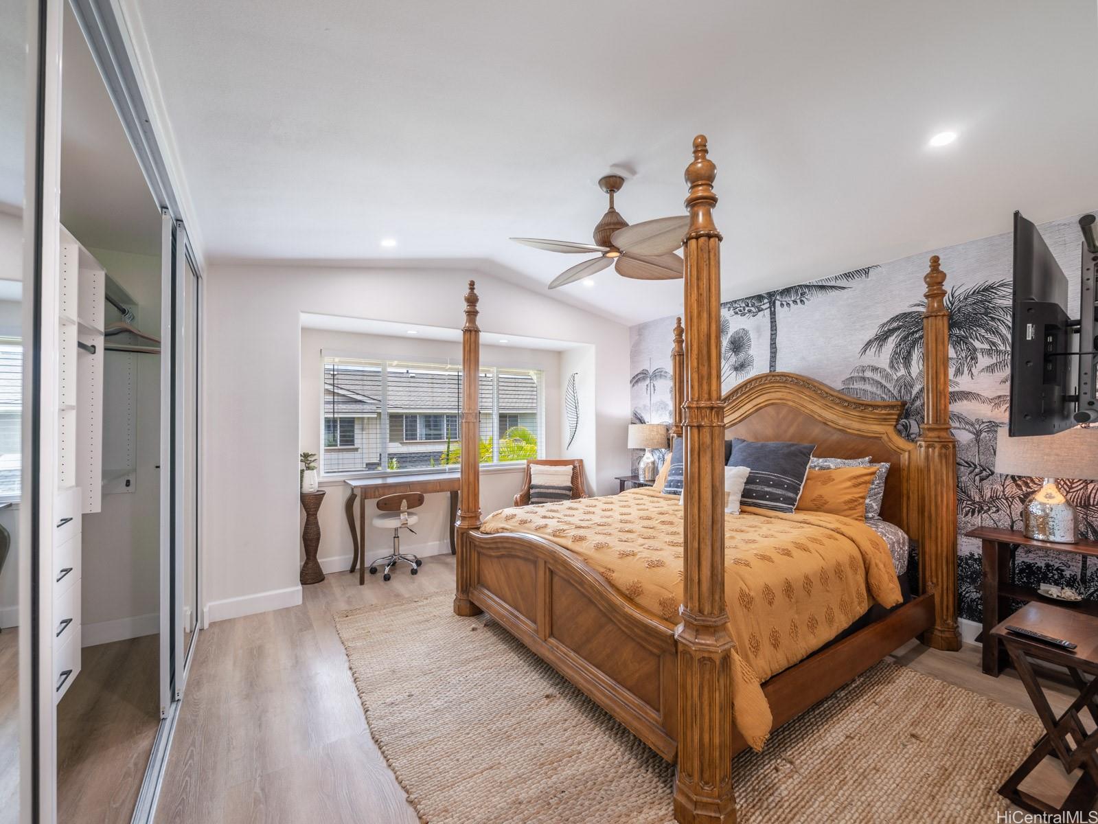 92-1530 Aliinui Drive  Unit 1802