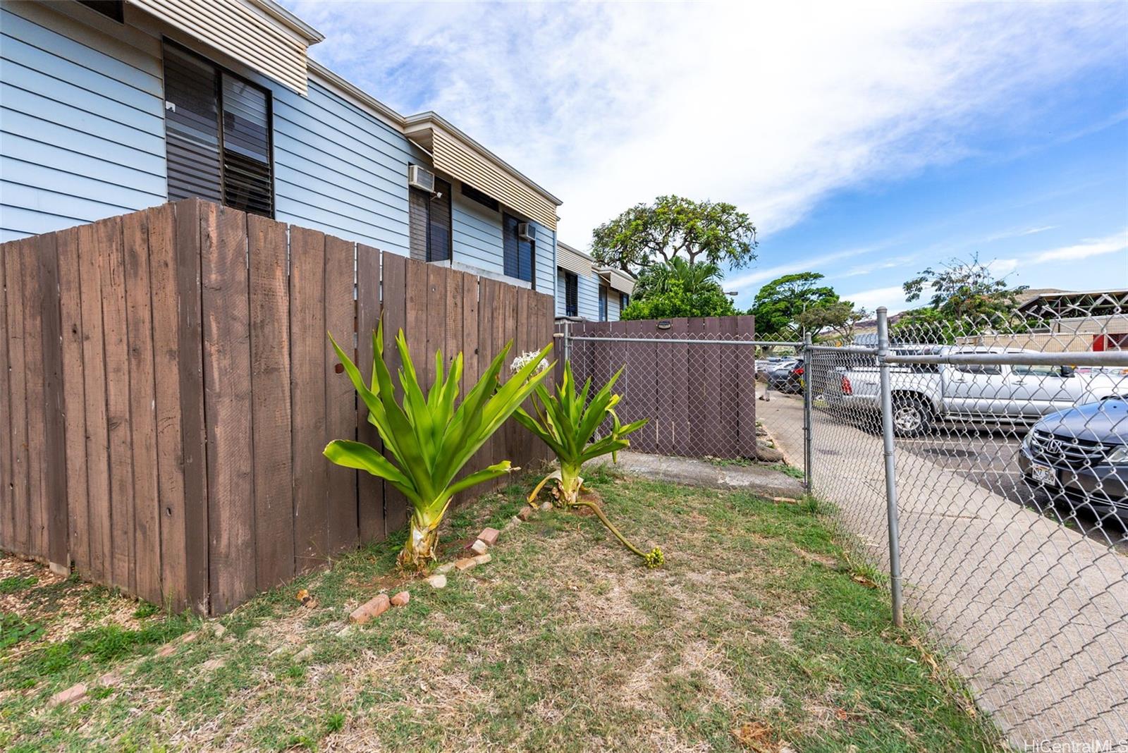 87-1533 Helelua Street  Unit 3