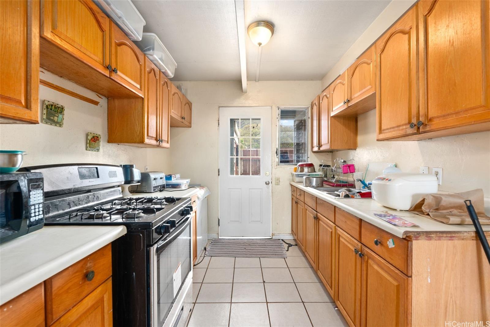 87-1533 Helelua Street  Unit 3