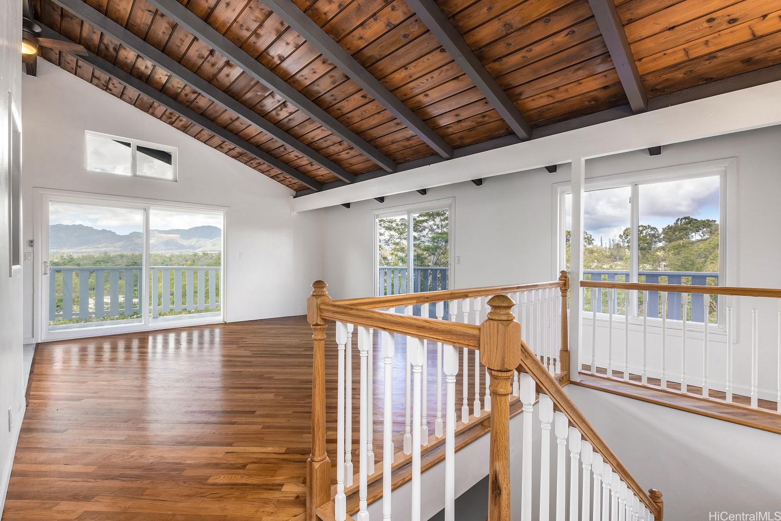 95-109 Waikalani Drive