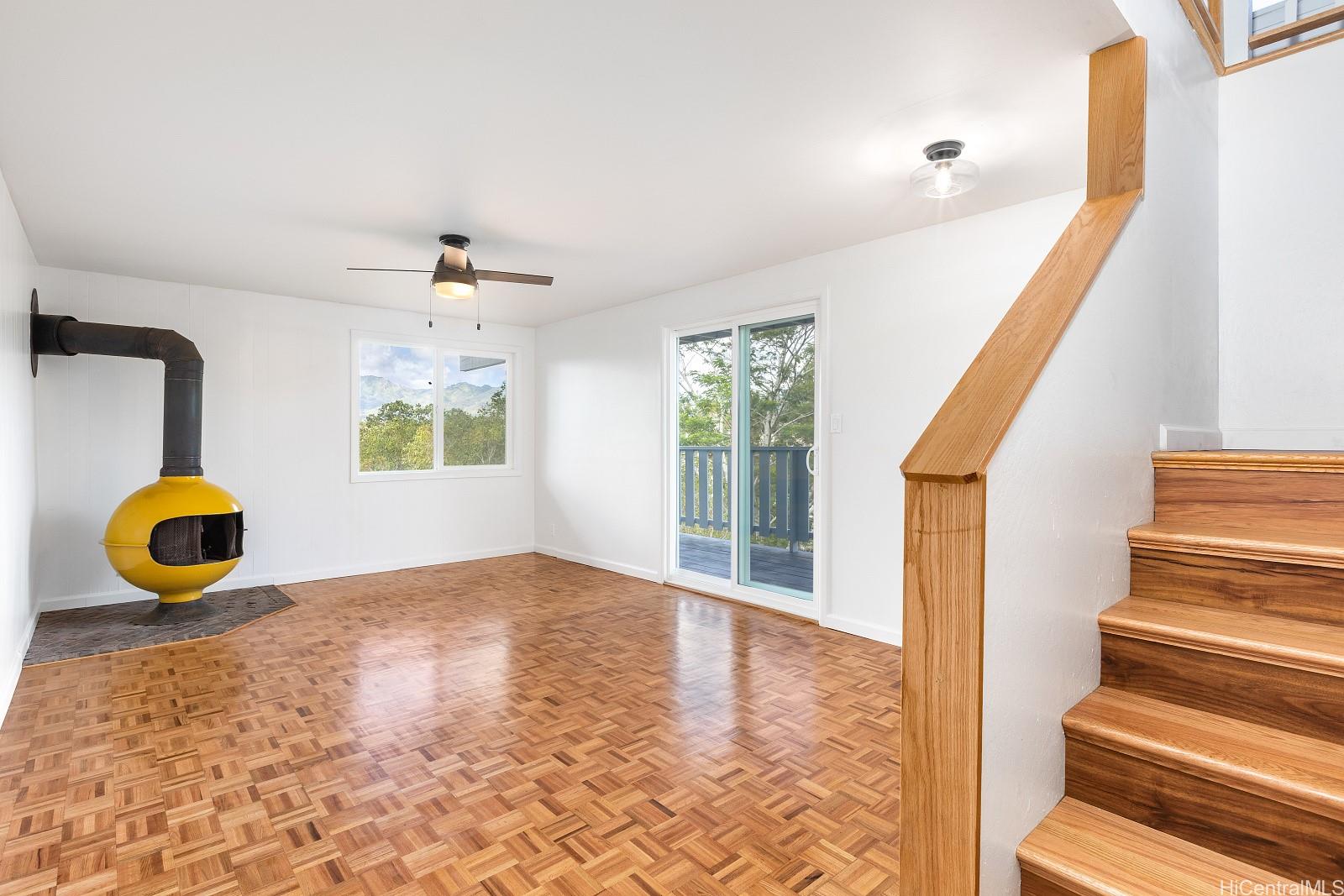 95-109 Waikalani Drive