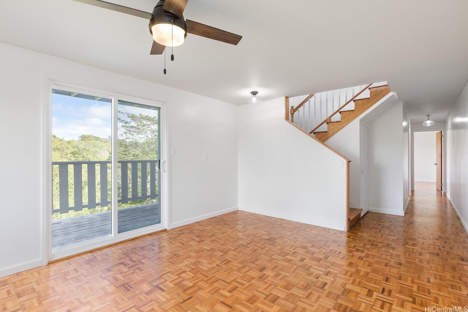 95-109 Waikalani Drive