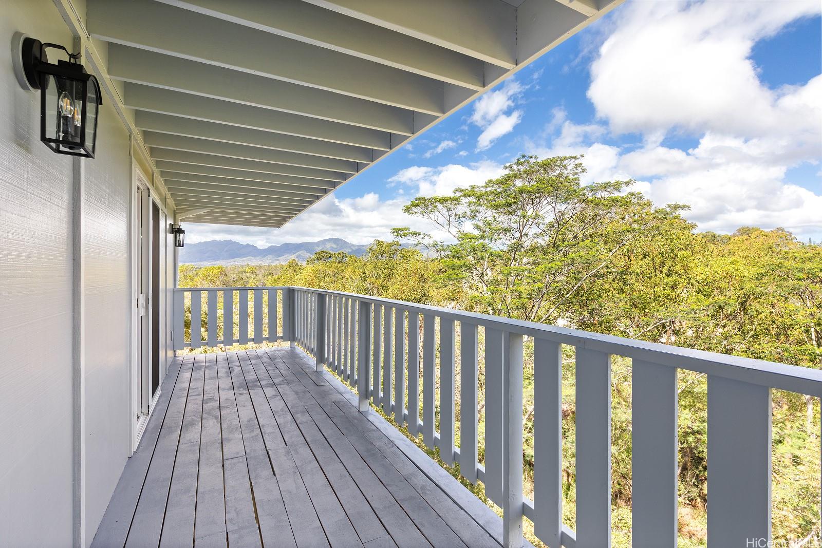 95-109 Waikalani Drive