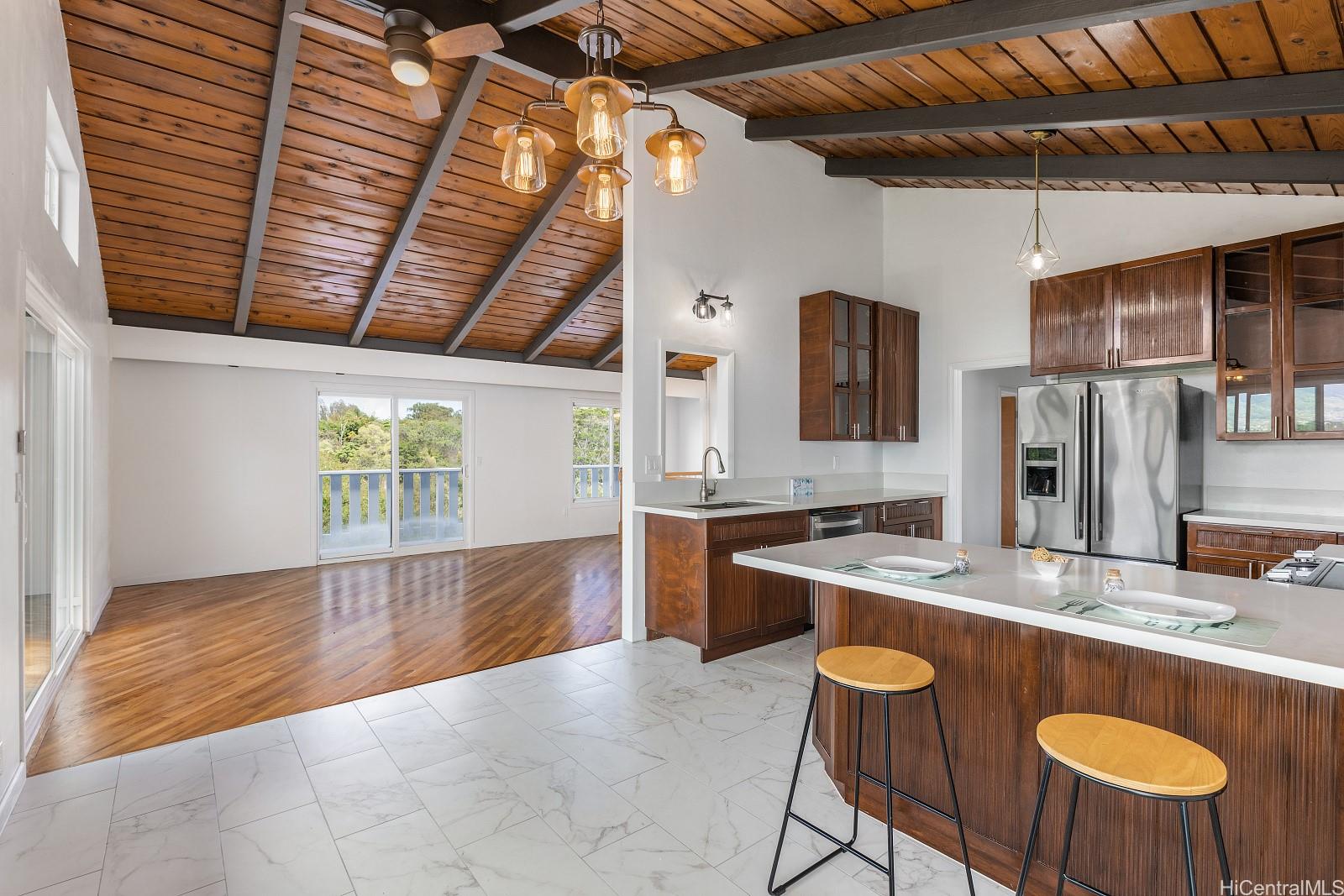 95-109 Waikalani Drive