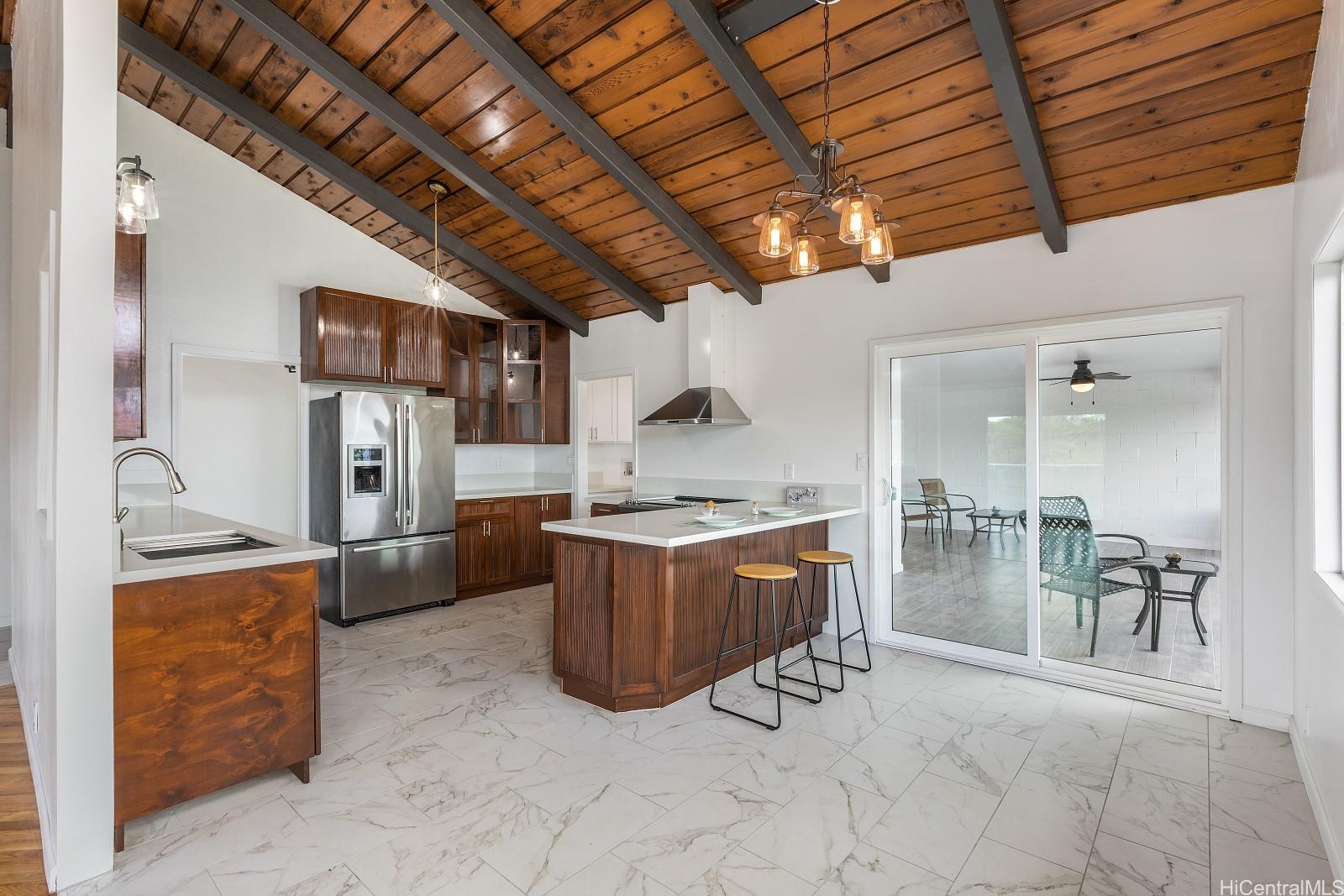95-109 Waikalani Drive