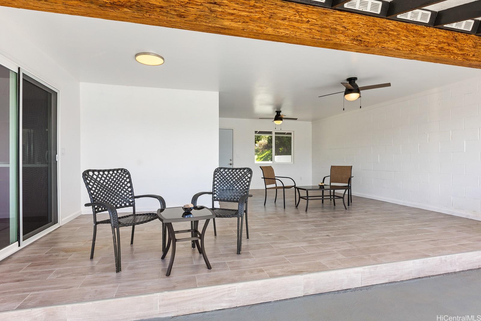 95-109 Waikalani Drive