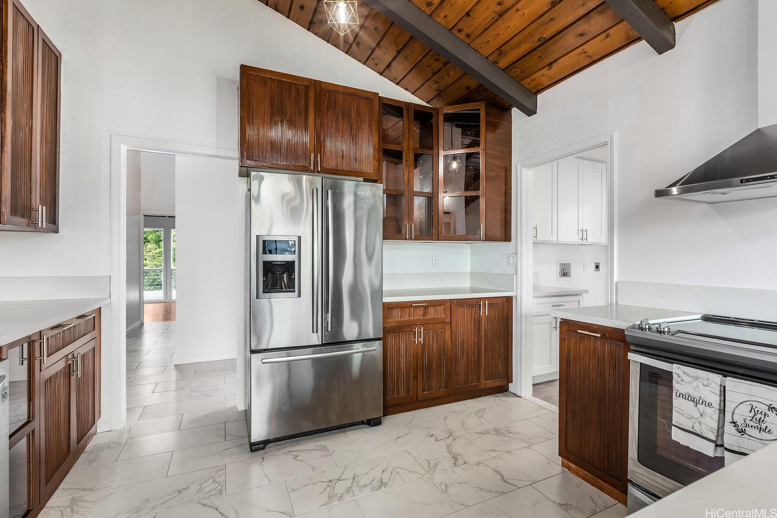 95-109 Waikalani Drive