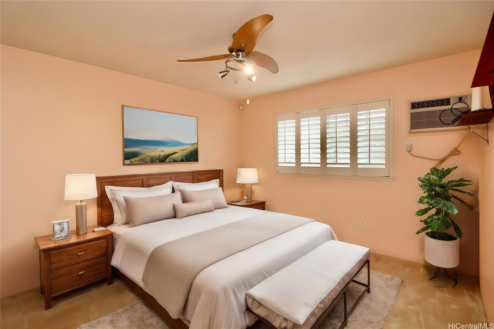 91-1185 Kaiau Avenue  Unit 705