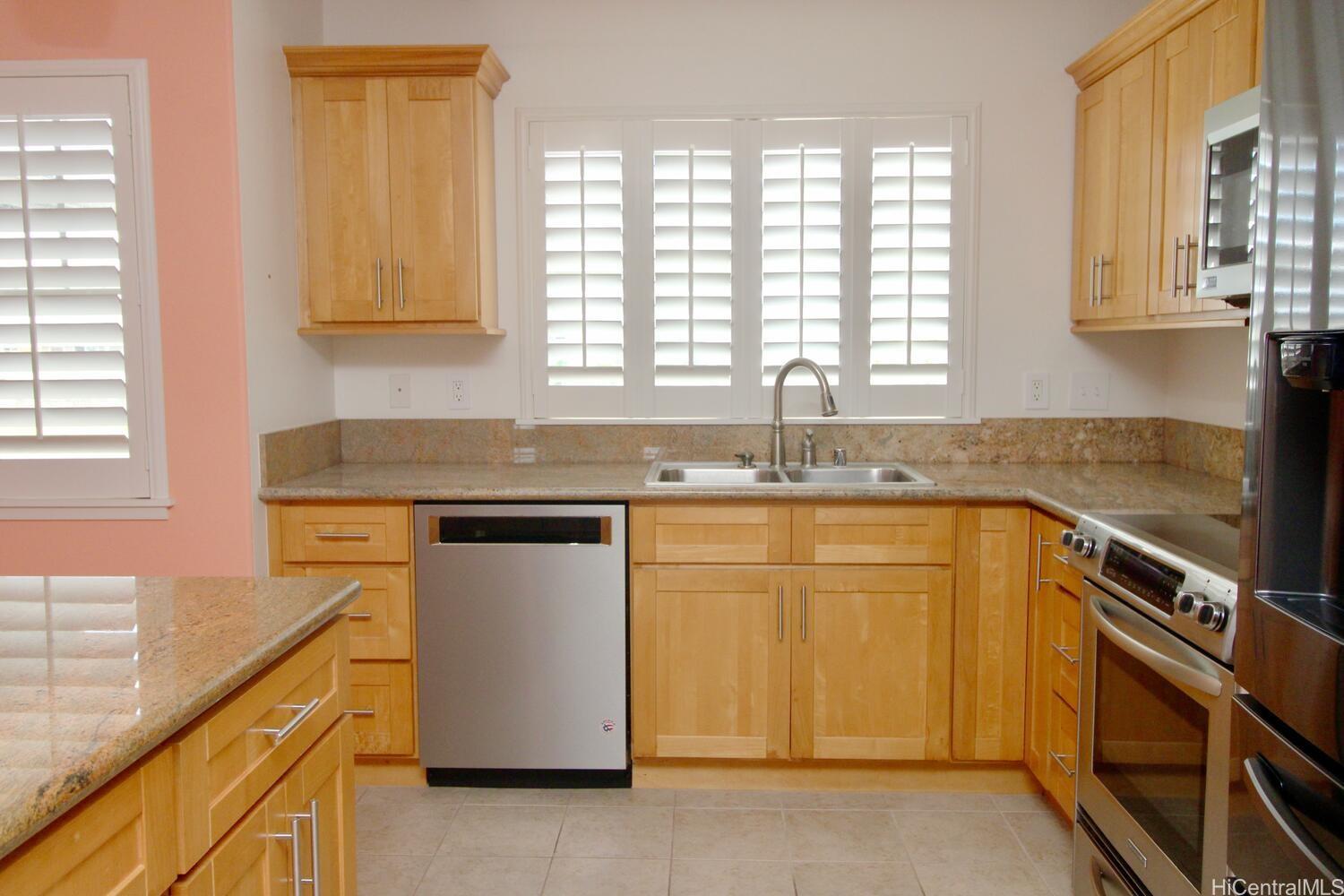 91-1185 Kaiau Avenue  Unit 705