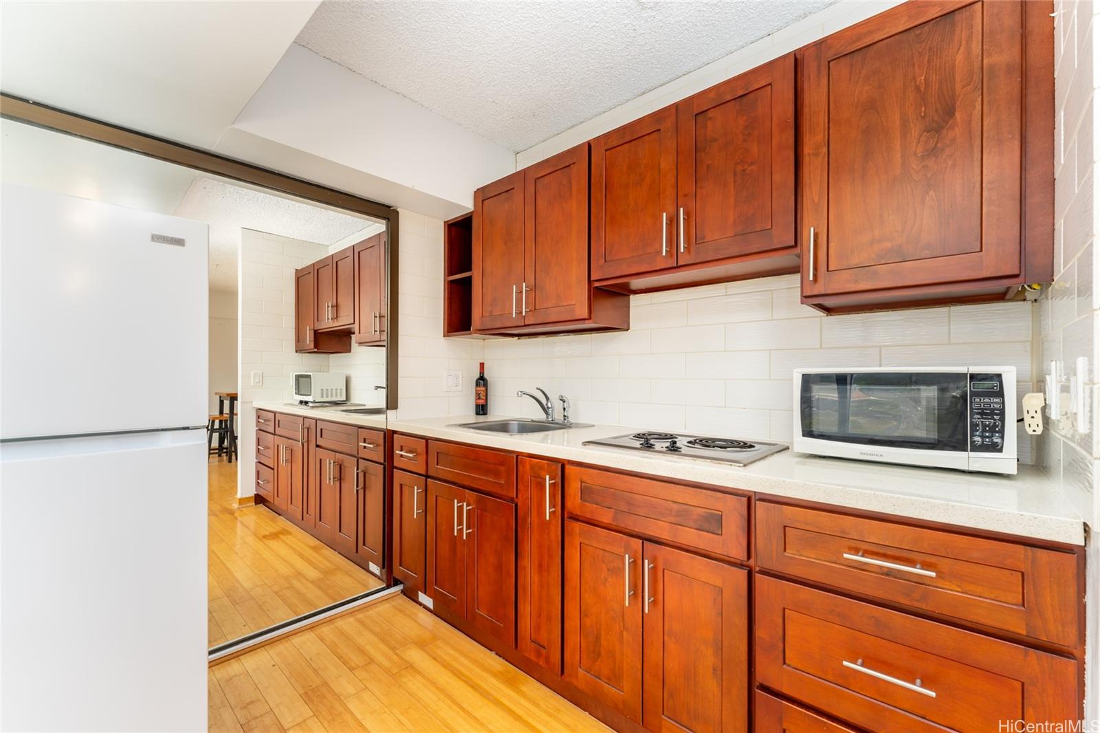 1750 Kalakaua Avenue  Unit 1303