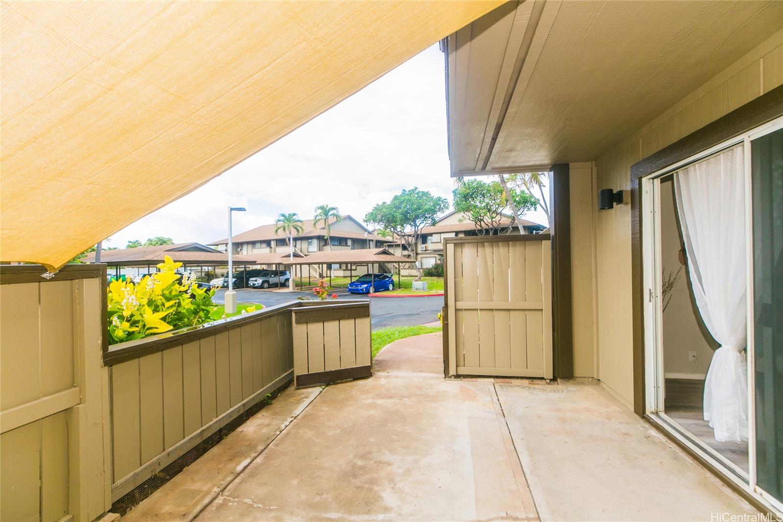 91-1040 Puamaeole Street  Unit 13A
