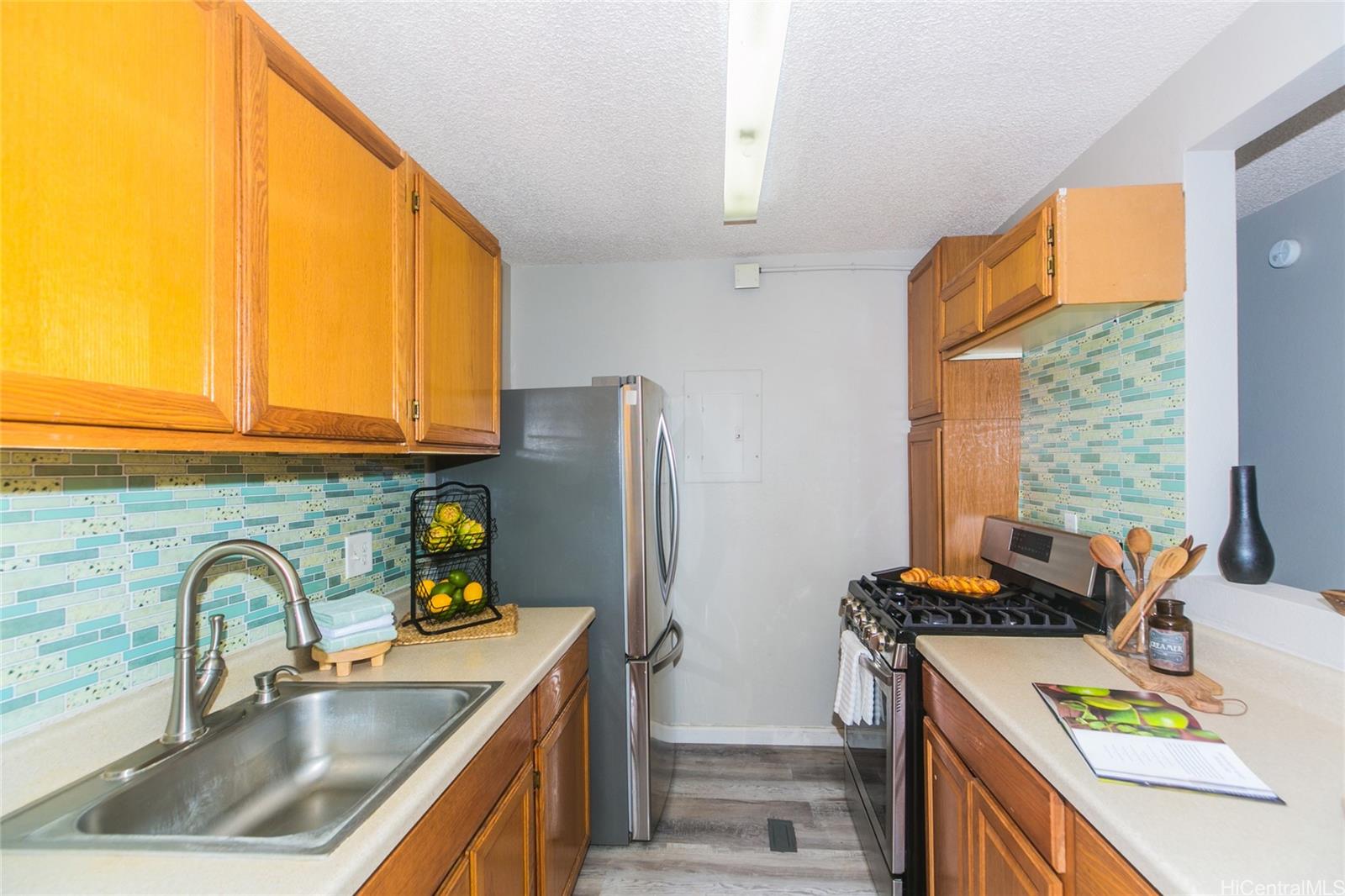 91-1040 Puamaeole Street  Unit 13A