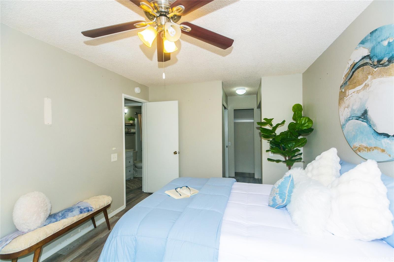 91-1040 Puamaeole Street  Unit 13A