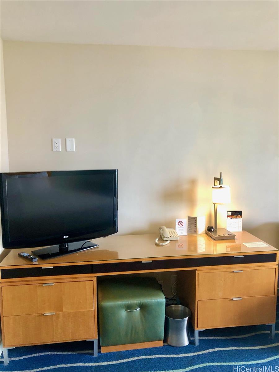 Photo 13 of 21