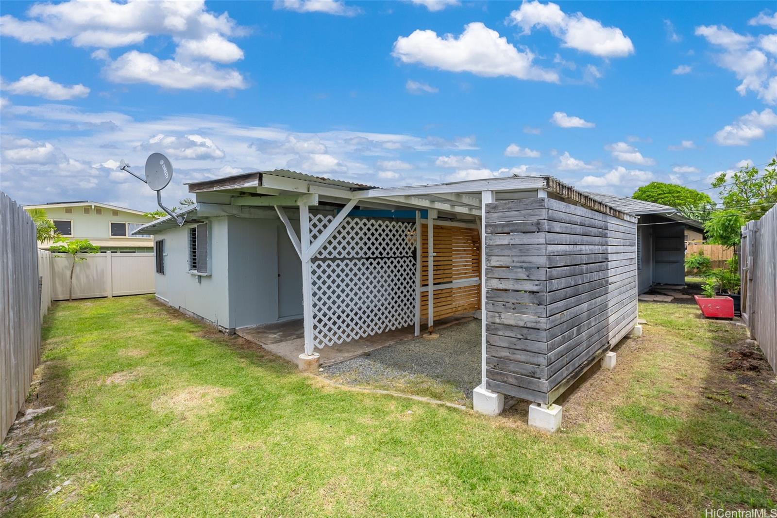 338B Kalama Street Kailua HI 96734 listed 05242024