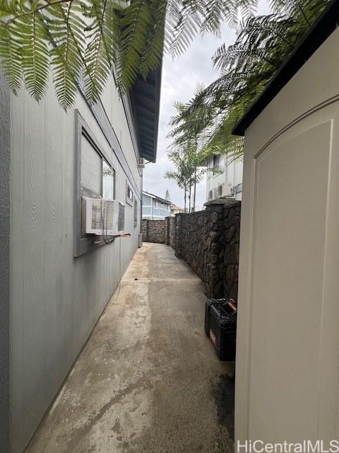 Photo 19 of 25